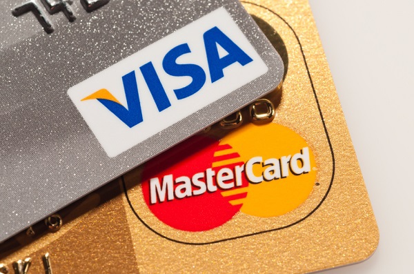 Visa и MasterCard обяжут банки РФ предлагать только бесконтактные карты. 27038.jpeg