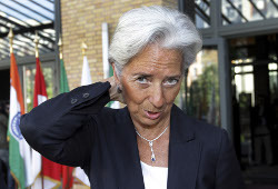 Члены МВФ поддержали Кристину Лагард
