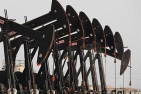 Нефть постепенно растет в цене