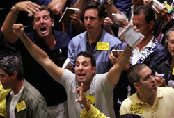 Европейские биржи открылись в зеленой зоне на новостях из США
