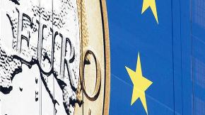 Еврогруппа еще может помочь Греции