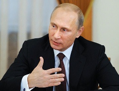 Владимир Путин: Россия уверенно проходит через полосу трудностей