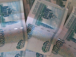 Рубль корректируется вместе с остальными валютами