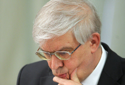 Глава ЦБ рассказал о поддержке рубля и оттоке капитала