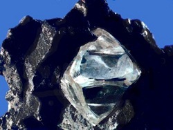 Tiffany блеснет российскими алмазами