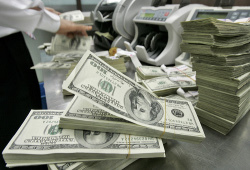 Международные резервы РФ в 2011 г снизятся на $20 млрд