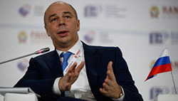 Силуанов: Ждем от МВФ формального подтверждения статуса долга Украины перед Россией