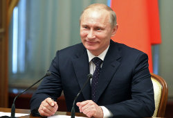 Путин: компании, претендующие на контракты в ЖКХ, пройдут отбор