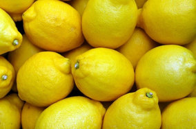 ФАС и Генпрокуратура проверят жалобы на подорожание лимона и чеснока