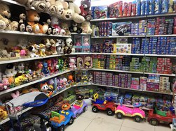 Россияне потратили детские выплаты на игрушки и спорттовары
