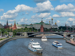 В Москве запустят два круглогодичных маршрута речных трамваев
