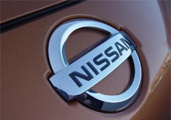 Завод Nissan в Петербурге останавливает работу