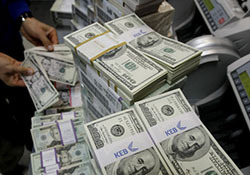 Международные резервы России снизились на $10,5 млрд за неделю