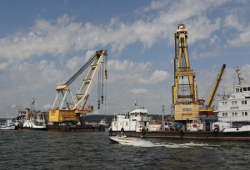 Группа  Сумма  построит нефтяной терминал в Роттердаме